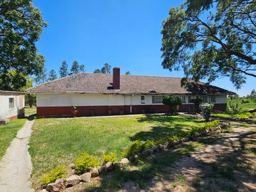 Farm & Agricultural Land