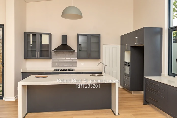 Modern 3 bed cluster home in Newlands