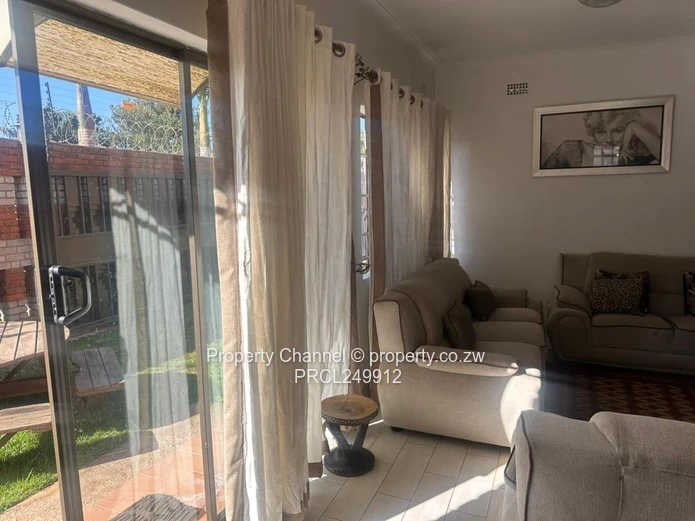 Charming And Fully Furnished Cottage In Westgate