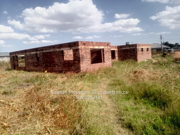 Finish to your own taste in Madokero Estate  (Sole Mandate)