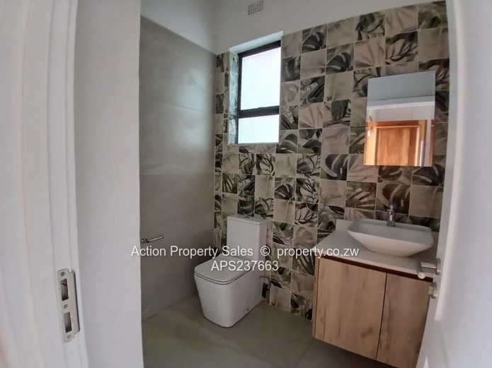 Lovely 3 Bed Family Cluster! 