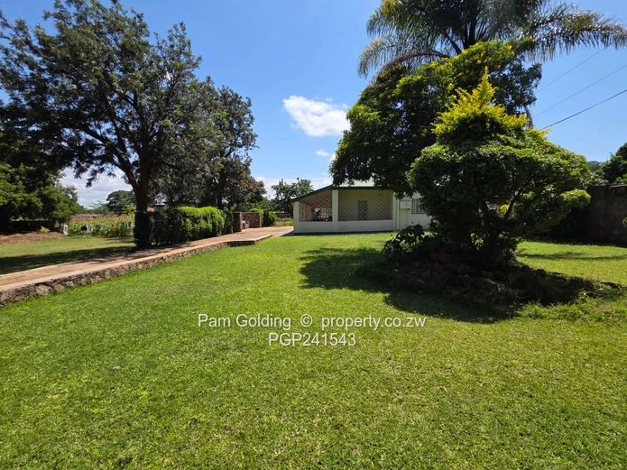 Neat Family Residence