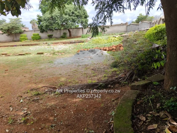 Stand for Sale in Philadelphia, Harare