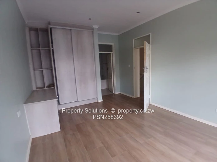 Modern 3-Bedroom Townhouse to Rent in Greencroft