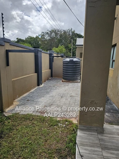 Avondale Gem – Stylish 3-Bed Cluster Now Only $1,250!