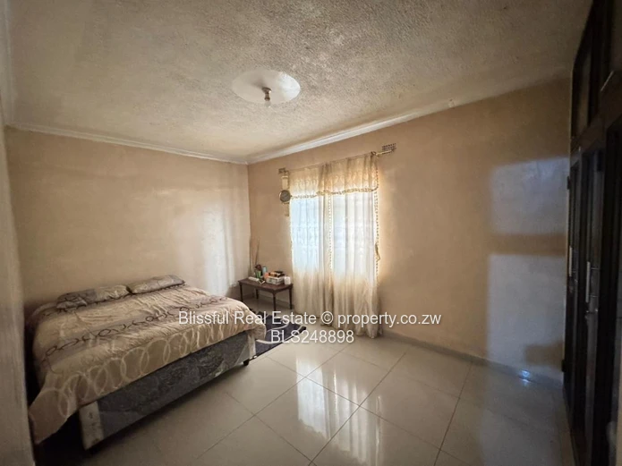 4 Bedroomed House For Sale in sunway city Ruwa