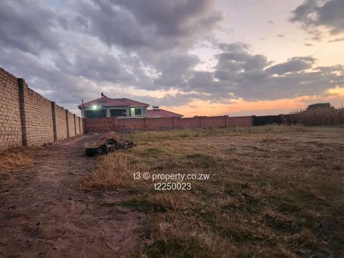 Residential Stand with Cottage for Sale in Sunway City, Harare East