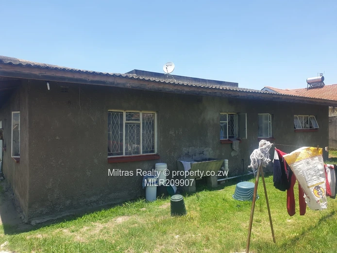 3-Bed Family Home in Zimre Park accepts fast mortgage (Sole Mandate)