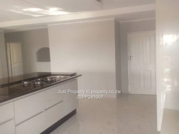 Beautiful House in Galloway Norton : To Rent