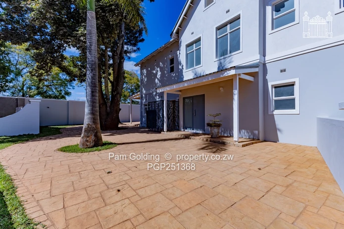 Tasteful Contemporary Townhouses for Sale in Vainona