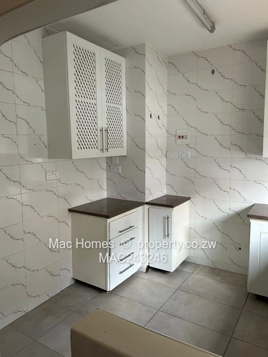 2 Bedroomed Duplex Close To Belgravia To Let