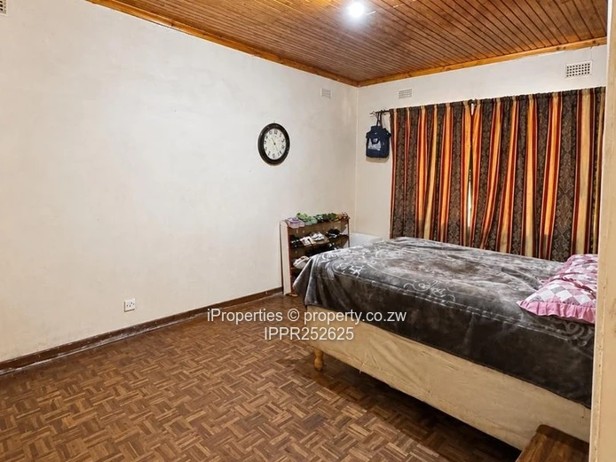  Bluffhill House | Us$350,000 | Near Harare Drive | Full Title Deeds