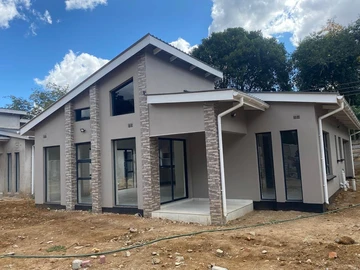 3 Bedroom Garden Flat