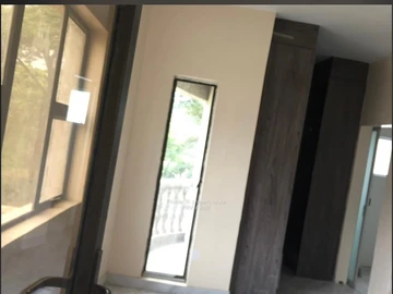 3 Bedroom Flat & Apartment