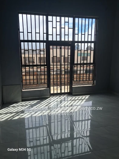 Commercial shops and Retail space for rent at 80 Kaguvi Street!