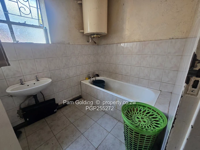 Ground floor 2 bedroom flat