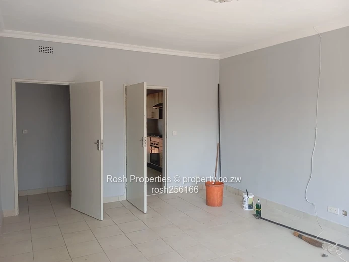 2-Bed Garden Flat Greendale North with Borehole