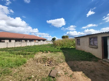 Stands & Residential Land