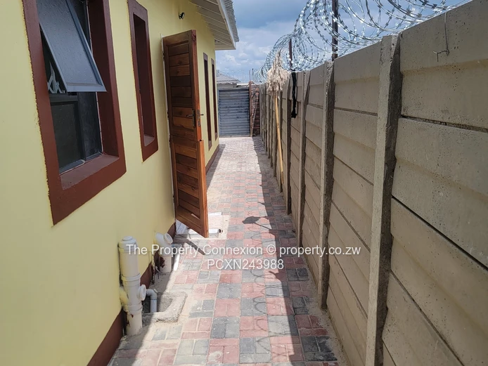 Modern & Spacious 4-Bedroom Family Home to Rent – Stoneridge