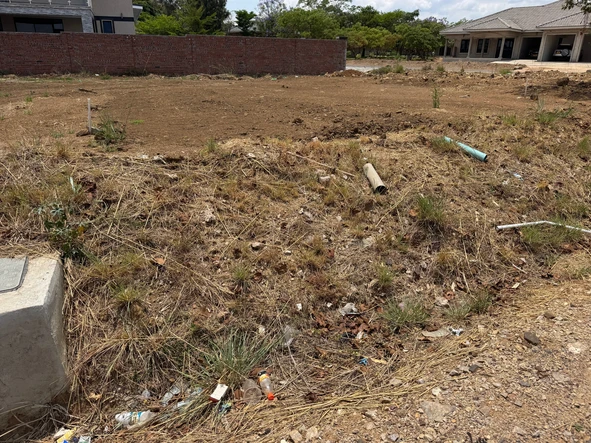 Stands & Residential Land