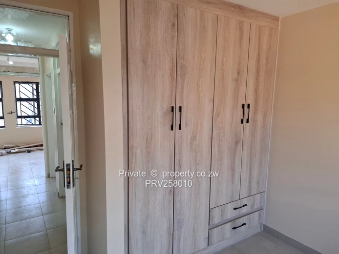 Freshly built cottage in Rockview Park to rent $400 plus deposit