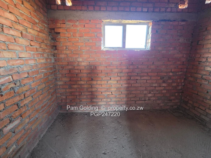 willsgrove lockview 1.414 hectares with a 4bedroomed unfinished house  (Sole Mandate)