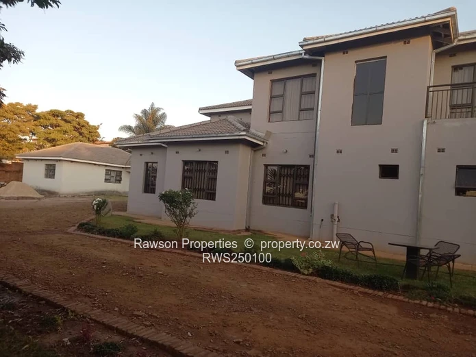 Gletwin House For Sale