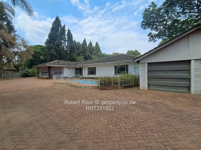 Ideal office space with Harare Drive frontage!
