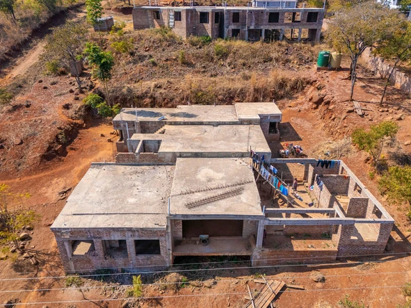 6 Bedroom House