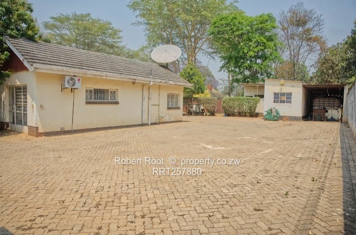 Commercial or Residential Potential in Avondale