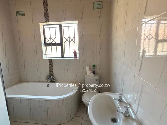 For Rent: 3-Bedroom Home | Mabelreign | Us$700