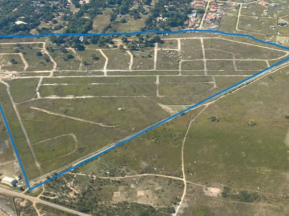Commercial & Industrial Land