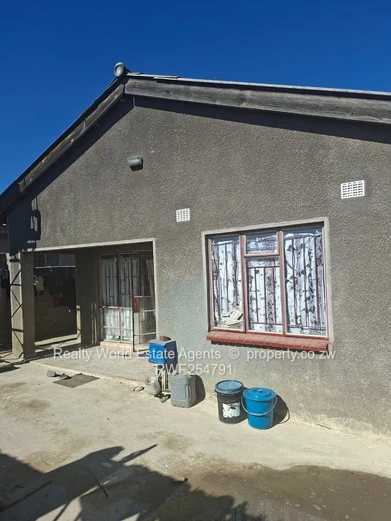 House for Sale – Chitungwiza Unit NOP