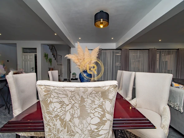 4 Bedroom Townhouse Complex