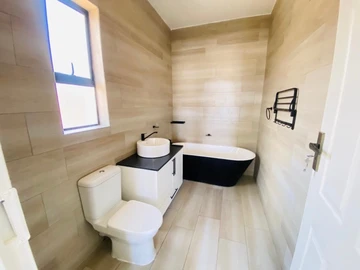 3 Bedroom Garden Flat