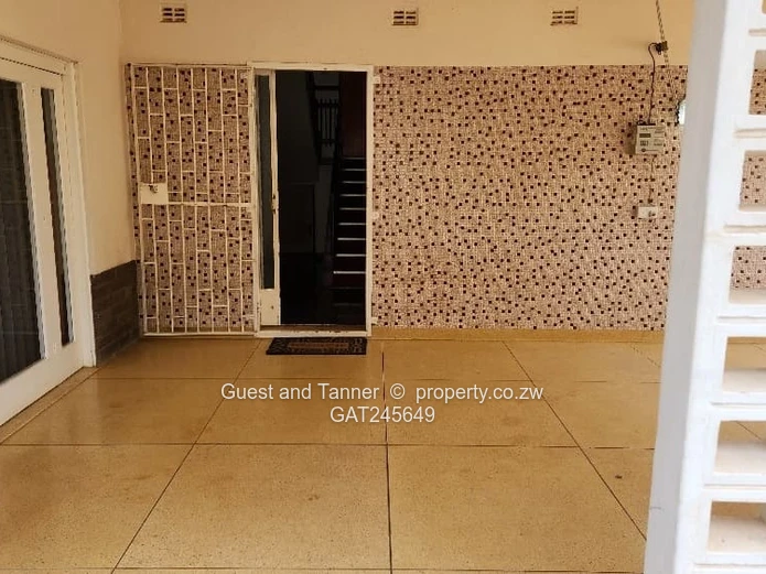 Commercial Property To Let In Mount Pleasant