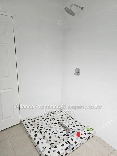 Modern Elegance in Mabvazuva: Contemporary 4-Bedroom Sanctuary