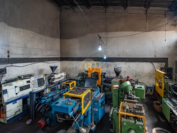 Warehouse & Factory