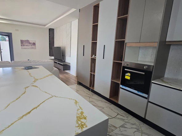 3 Unit Townhouse Complex