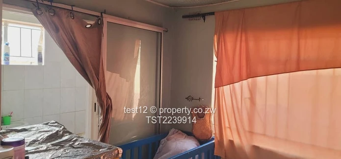 Glenview 3 House For Sale  (Sole Mandate)