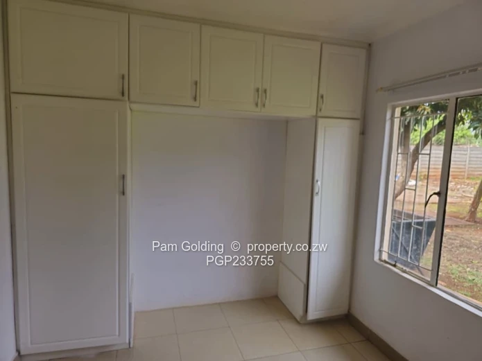 2 Bedroom Cottage Available In Belvedere