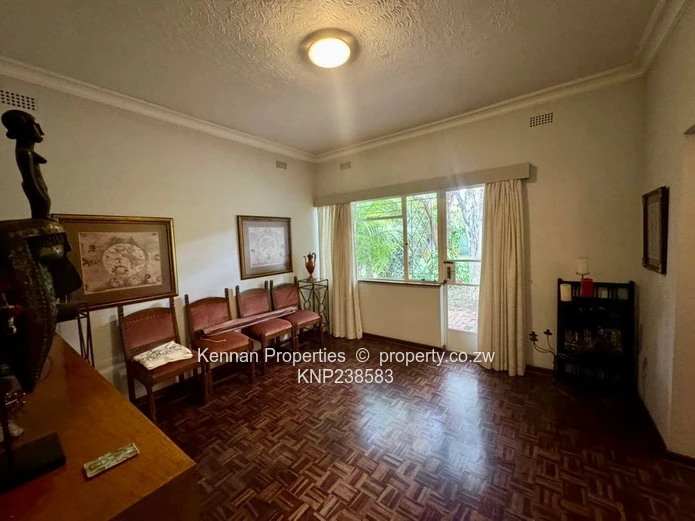 4 Bedroom House to Rent in Alexandra Park