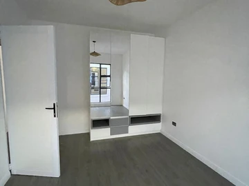 2 Bedroom Garden Flat