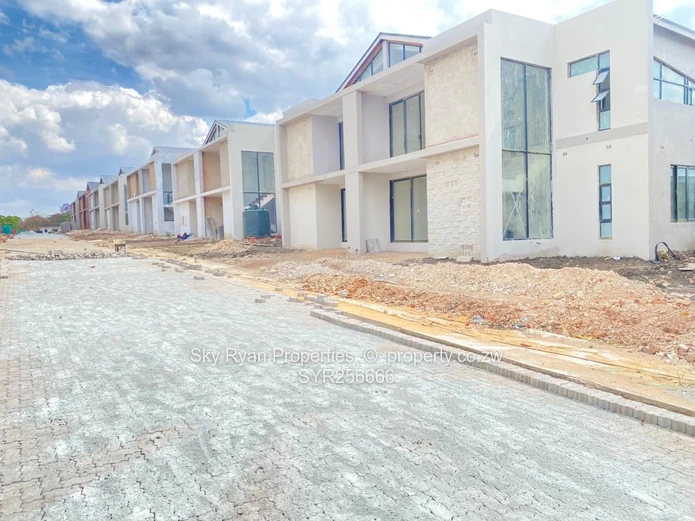 Monavale 4 Bed Duplex For Fale 