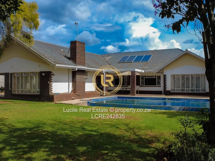 Charming Alexander Park Property -Prime Living