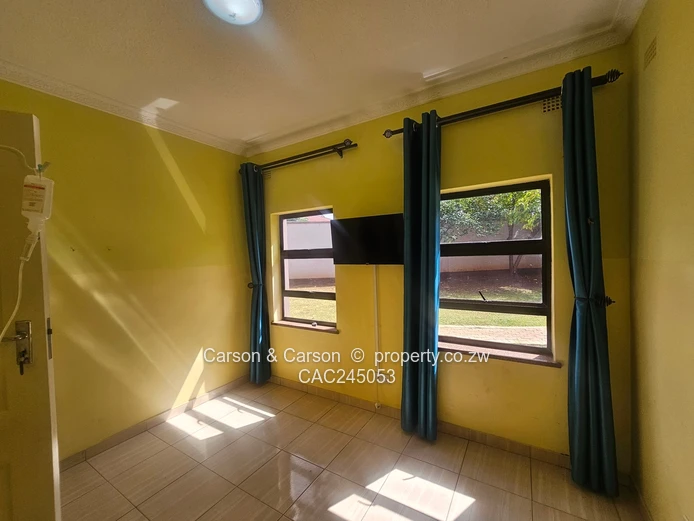 Prominent commercial or residential opportunity in The Grange