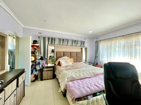 3 Bedroom Garden Flat