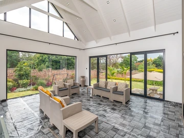 4 Bedroom Townhouse Complex