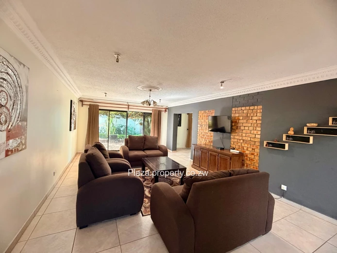 Escape to vintage luxury in the heart of Zimre Park!  (Sole Mandate)