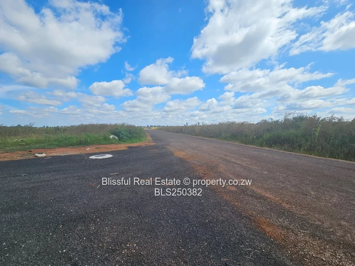 500m² Stand for sale in Nyeredzi Ridge 